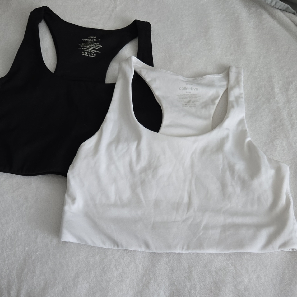 NWOT Ardene Black and White Sports Bra / Tops